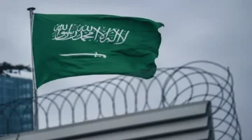 ضبط 20 ألف مخالف.. عقوبات مليون ريال وسجن 15 عاماً للمتسترين في السعودية